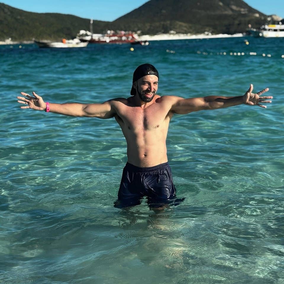 Nicolás H.